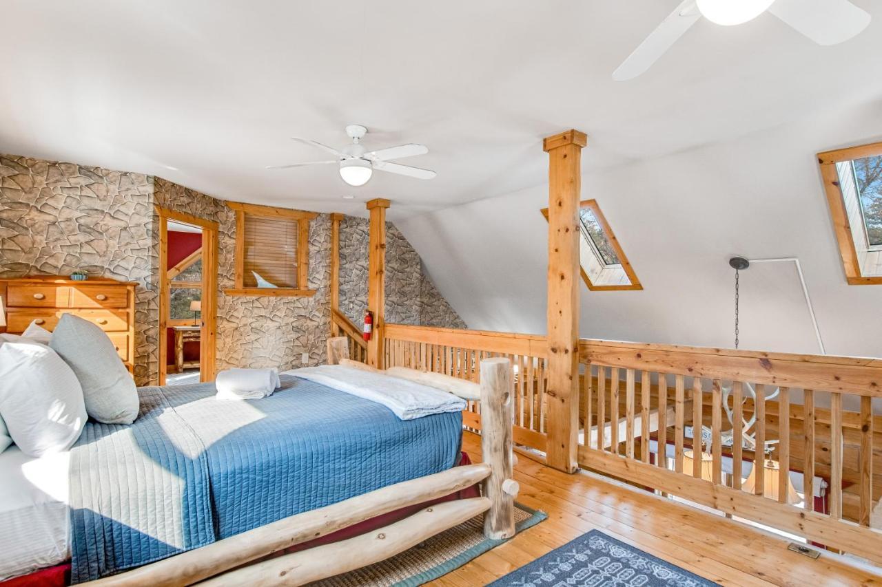 The Birdie Lodge Arkdale Екстериор снимка