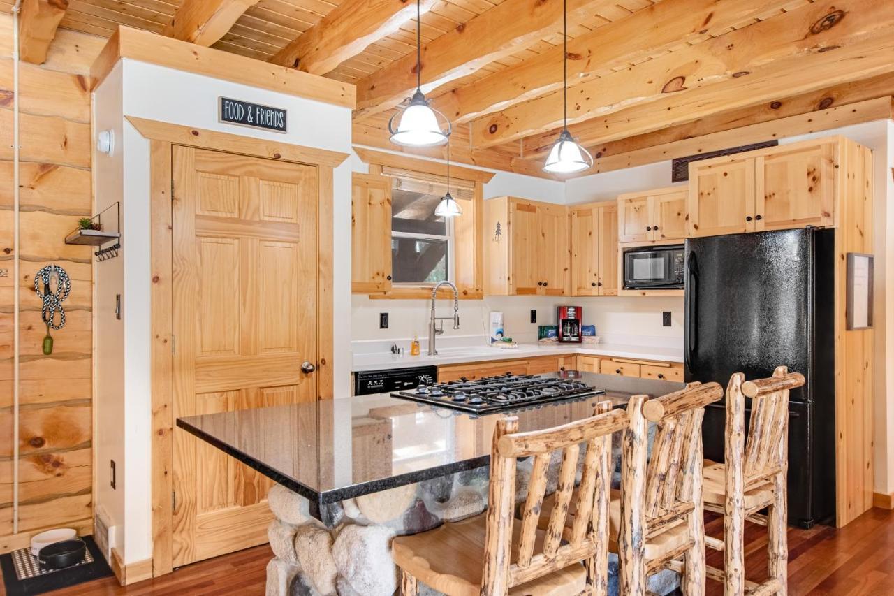 The Birdie Lodge Arkdale Екстериор снимка